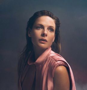 丽贝卡·弗格森 丽贝卡·弗格森