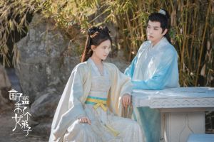 国子监来了个女弟子